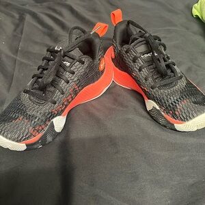 Under Armor Women Shoes